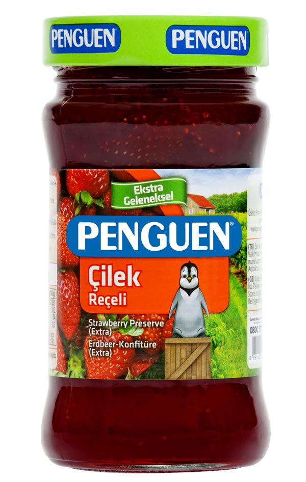 Penguen Strawberry Preserve 380Gr Glass